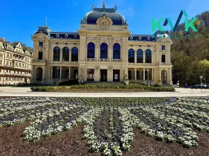 Prodej bytu 3+1, Karlovy Vary, Mariánskolázeňská, 69 m2