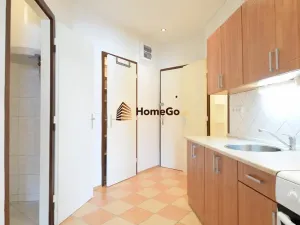 Pronájem bytu 2+kk, Praha - Nusle, U gymnázia, 47 m2