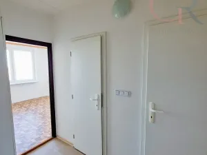 Pronájem bytu 3+1, Praha - Hostivař, Vajdova, 76 m2