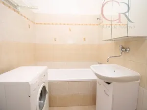 Pronájem bytu 3+1, Praha - Hostivař, Vajdova, 76 m2