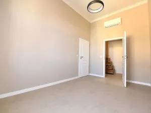 Pronájem bytu 4+kk, Praha - Nové Město, Palackého, 84 m2