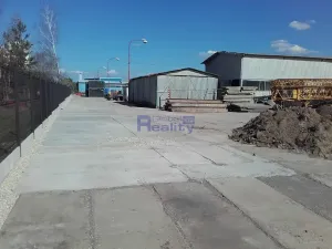 Pronájem komerčního pozemku, Hradec Králové, 1500 m2