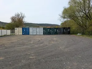 Pronájem komerčního pozemku, Bavoryně, 500 m2