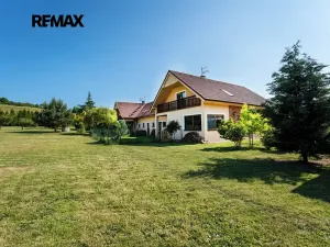 Prodej vícegeneračního domu, Předenice, 399 m2