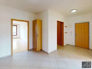 Pronájem bytu 3+kk, Praha - Podolí, Jeremenkova, 84 m2