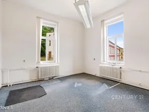 Pronájem kanceláře, Děčín, Košická, 635 m2