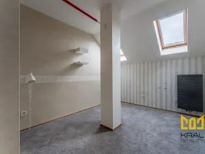 Pronájem bytu 3+kk, Praha - Horní Počernice, Náchodská, 91 m2