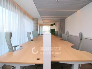 Prodej kanceláře, Praha - Karlín, 128 m2