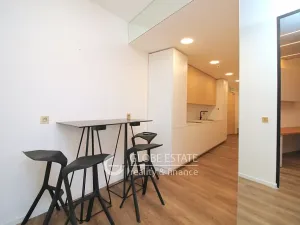 Prodej kanceláře, Praha - Karlín, 128 m2