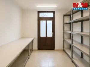 Prodej obchodního prostoru, Zruč nad Sázavou, náměstí MUDr. J. Svobody, 106 m2