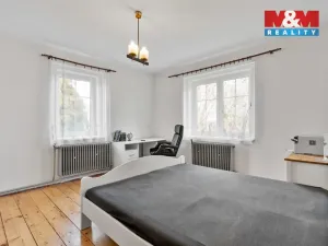 Prodej rodinného domu, Zákupy - Brenná, 242 m2