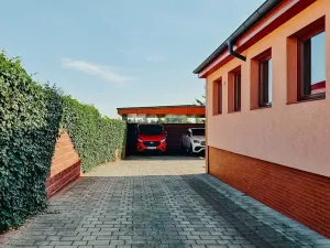 Prodej komerční nemovitosti, Hradec Králové, Petra Jilemnického, 950 m2