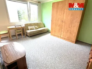 Pronájem bytu 1+kk, Kladno - Kročehlavy, Benešovská, 30 m2