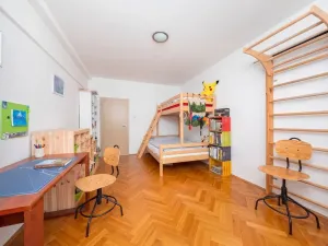 Prodej bytu 3+kk, Pardubice - Zelené Předměstí, Benešovo náměstí, 80 m2