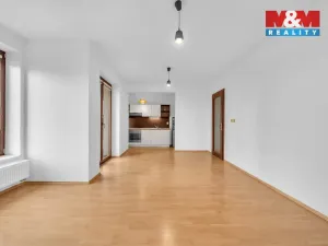 Pronájem bytu 1+kk, Přelouč, Edvarda Beneše, 38 m2