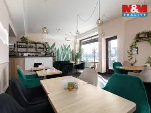 Prodej obchodního prostoru, Ostrava - Poruba, Hlavní třída, 69 m2