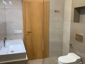 Pronájem bytu 5+kk, Komorní Lhotka, 200 m2