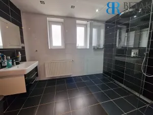 Prodej rodinného domu, Rokytnice, 200 m2