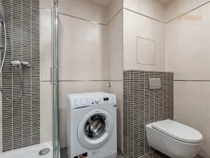 Prodej bytu 1+kk, Praha - Vysočany, Bassova, 28 m2