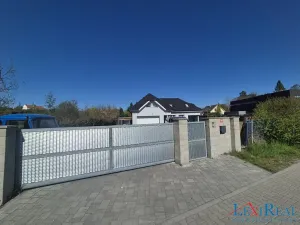 Pronájem bytu 2+kk, Tuchoměřice, Ve Zběrušce, 68 m2