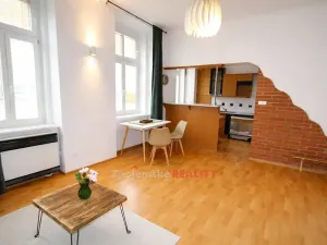 Pronájem bytu 1+1, Znojmo, Čermákova, 39 m2