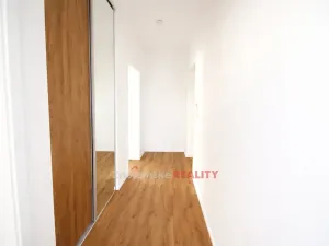 Pronájem bytu 2+kk, Znojmo, Jarošova, 45 m2