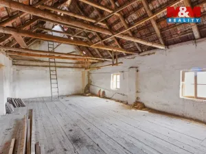 Prodej zemědělské usedlosti, Kněževes, Pražská, 90 m2