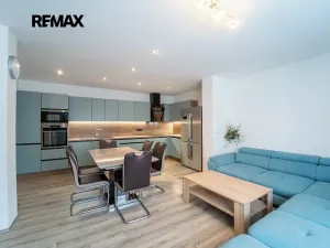 Prodej rodinného domu, Praha - Ďáblice, Legionářů, 197 m2