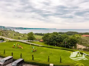 Prodej bytu 2+kk, Kavarna, Bulharsko, 97 m2