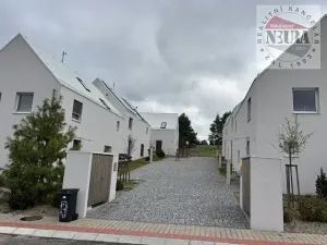 Pronájem rodinného domu, Bystřice, 144 m2