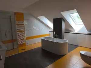 Prodej rodinného domu, Zichovec, 384 m2