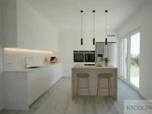 Prodej rodinného domu, Týnec nad Sázavou, Luční, 147 m2