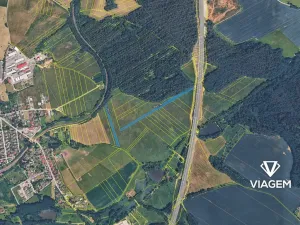 Prodej podílu pole, Kamenný Újezd, 7152 m2