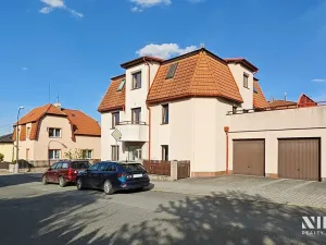 Pronájem bytu 2+kk, Úvaly, nám. Svobody, 55 m2