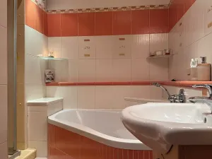Prodej bytu 3+1, Ostrava, Mojmírovců, 67 m2
