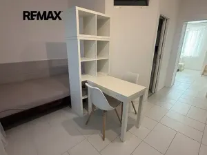 Pronájem bytu 1+1, Břeclav, náměstí Petra Bezruče, 40 m2