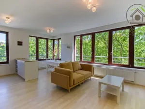 Pronájem bytu 2+kk, Praha - Košíře, Musílkova, 64 m2