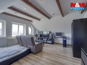 Prodej rodinného domu, Bavoryně, 127 m2