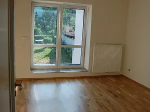 Pronájem bytu 1+1, Brno, Banskobystrická, 34 m2