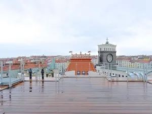 Pronájem bytu 2+kk, Praha - Vinohrady, náměstí Jiřího z Poděbrad, 160 m2