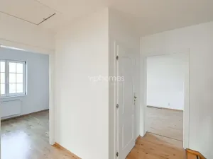 Pronájem vily, Praha - Nebušice, K parku, 197 m2