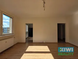 Prodej bytu 3+1, Orlová, Karla Dvořáčka, 68 m2