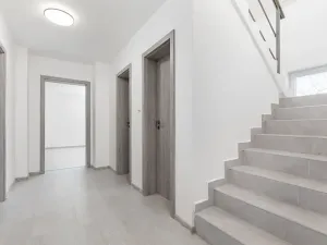 Prodej rodinného domu, Bělá, 220 m2