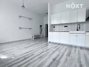 Pronájem bytu 1+kk, Kroměříž, Tovačovského, 36 m2