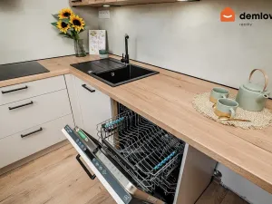 Prodej bytu 2+1, Karviná, V Aleji, 55 m2