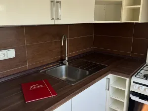 Pronájem bytu 1+1, Praha - Záběhlice, Zvonková, 36 m2