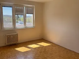 Pronájem bytu 1+1, Praha - Záběhlice, Zvonková, 36 m2