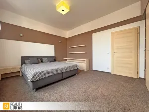 Pronájem bytu 3+kk, Ostrava, Mírová, 95 m2