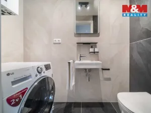 Prodej bytu 3+kk, Rokycany - Borek, Pražská, 72 m2