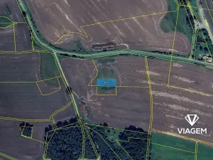 Prodej pole, Brniště, 1296 m2